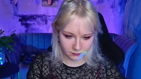 nancymartinez online show from 02/12/25, 07:13