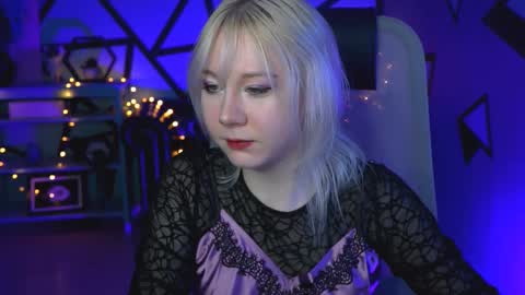 nancymartinez online show from 03/05/25, 05:18