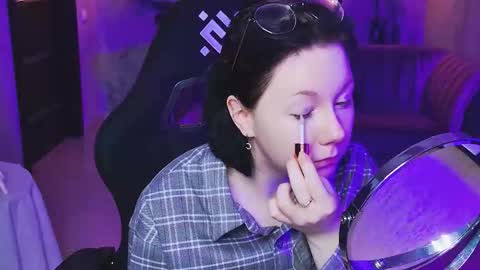 nancymartinez online show from 10/03/25, 09:06