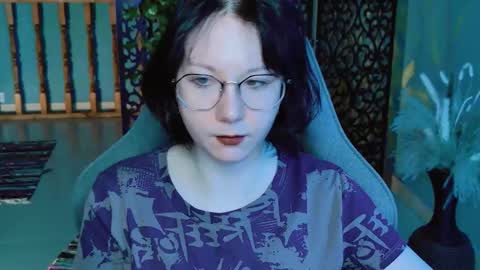 nancymartinez online show from 10/08/25, 05:05