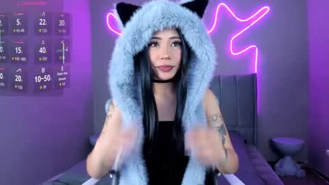 Snapshot of nanii_velvett chatting on 10/03/25, 02:14 Nanii online show from 10/03/25, 02:14