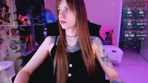 Monday-Friday 12-4 AM and 6-9 AM New York time online show from 02/25/25, 08:19