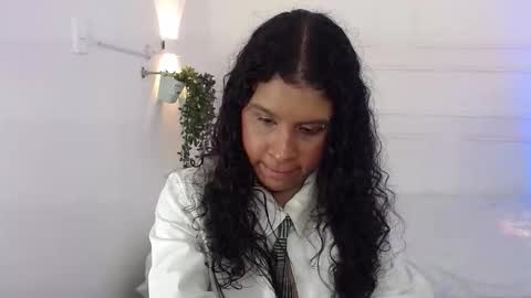 Nanna Rouse online show from 10/24/25, 09:00