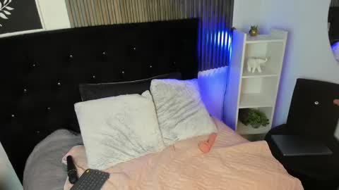 NANY online show from 10/08/25, 04:21