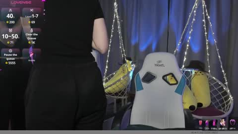 NansyCharm online show from 12/09/24, 04:34