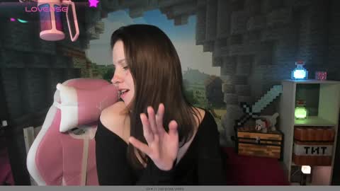 NansyCharm online show from 01/14/25, 11:42