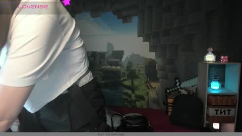 NansyCharm online show from 01/16/25, 05:11