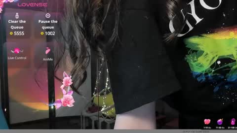 NansyCharm online show from 02/11/25, 09:42