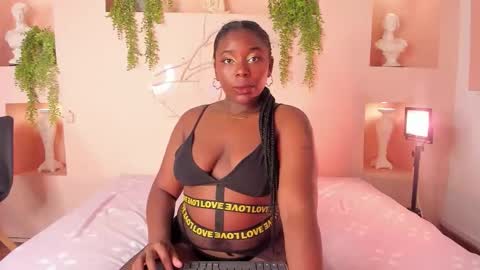 nanymoreno online show from 10/10/25, 12:15