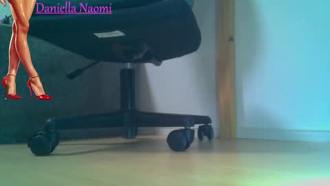 Snapshot of naomi_sexy2021 chatting on 02/11/25, 10:04 Daniella Naomi online show from 02/11/25, 10:04