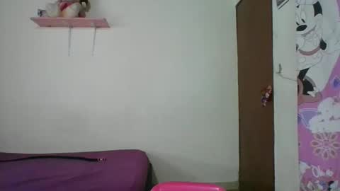 Snapshot of naomi_sweet420 chatting on 12/22/24, 01:34 Mia online show from 12/22/24, 01:34
