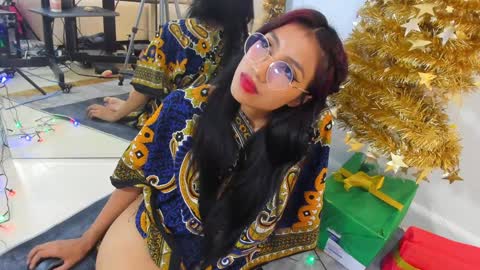 Snapshot of naomiiii__ chatting on 01/02/25, 10:22 naomiiii online show from 01/02/25, 10:22