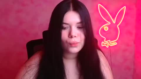 Naomi online show from 11/18/25, 12:31