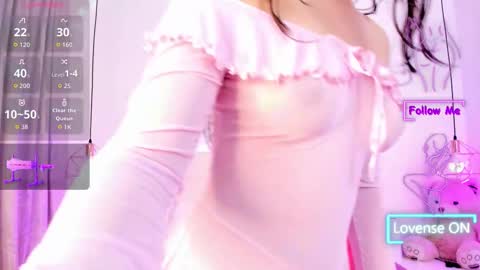 Snapshot of nara_pink chatting on 11/10/25, 12:48 nara_pink online show from 11/10/25, 12:48