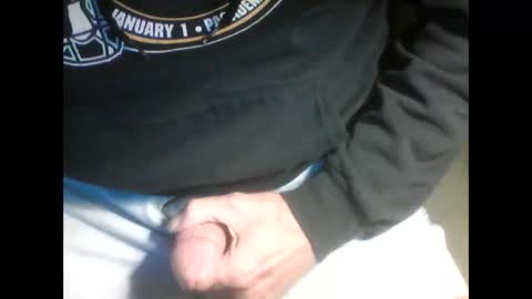 Snapshot of nasdude36 chatting on 12/20/24, 09:17 nasdude36 online show from 12/20/24, 09:17