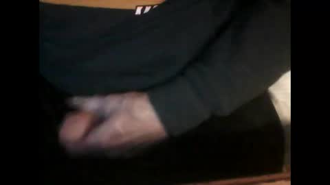 Snapshot of nasdude36 chatting on 02/22/25, 06:52 nasdude36 online show from 02/22/25, 06:52