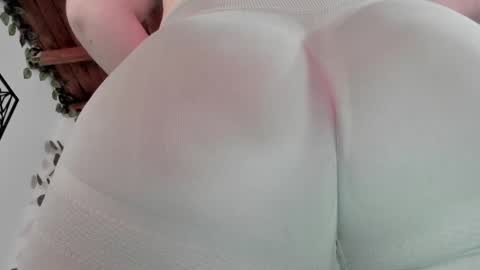 Snapshot of nasha__brown chatting on 12/27/24, 07:57 Nasha online show from 12/27/24, 07:57