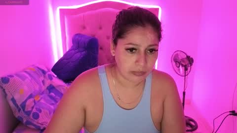 Nasly batista  online show from 10/22/25, 03:18