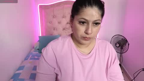 Nasly batista  online show from 10/26/25, 09:31