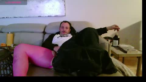 Snapshot of nassobout chatting on 02/04/25, 05:10 nassobout online show from 02/04/25, 05:10