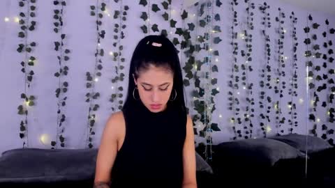 Snapshot of nastasha_nasty1 chatting on 01/23/25, 11:05 Maira online show from 01/23/25, 11:05