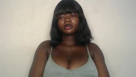 Amanda online show from 10/05/25, 03:43