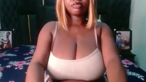 Amanda online show from 11/10/25, 10:58