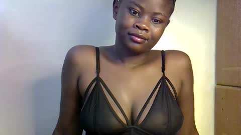 Snapshot of nasty_freakie chatting on 10/01/25, 12:27 jewel online show from 10/01/25, 12:27