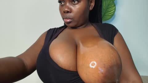 chimummy online show from 11/07/25, 04:34