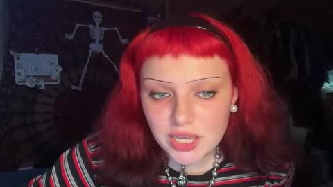 Snapshot of nastynecronancy chatting on 12/18/24, 01:37 online show from 12/18/24, 01:37
