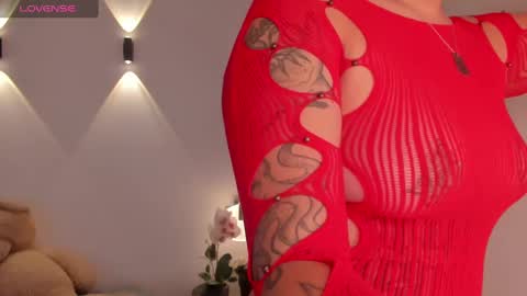 Natttttttttttttttt online show from 02/14/25, 01:18