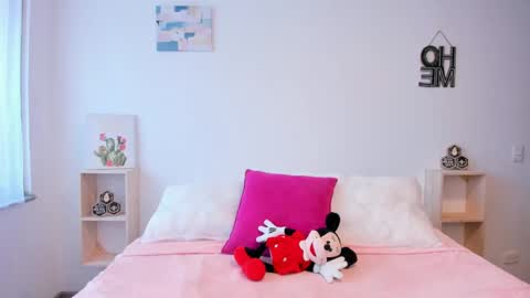 Snapshot of natalia__miller__ chatting on 10/02/25, 02:46 NATALIA online show from 10/02/25, 02:46