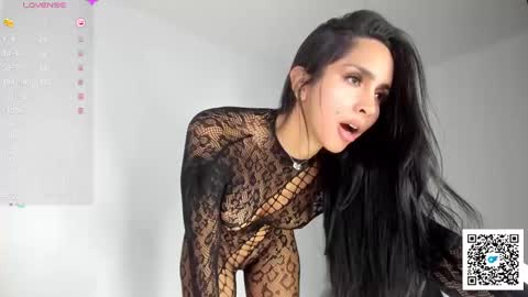 Snapshot of nataliarey_ chatting on 01/23/25, 11:15 nataliarey_ online show from 01/23/25, 11:15