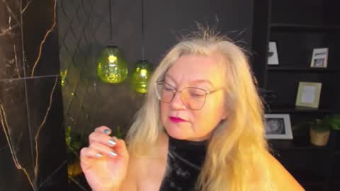 NataliCloud online show from 10/24/25, 01:29