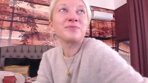 Natalie online show from 11/24/25, 11:54