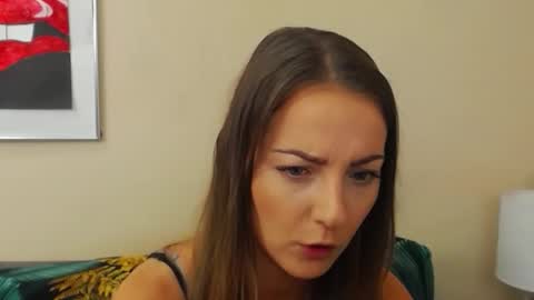 Snapshot of natalie_live chatting on 10/23/25, 06:34 NatalieSexy online show from 10/23/25, 06:34