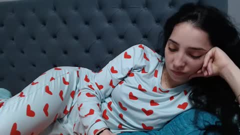 Snapshot of natalie_mia chatting on 01/20/25, 03:26 Miia online show from 01/20/25, 03:26