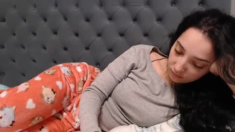 Snapshot of natalie_mia chatting on 02/02/25, 03:10 Miia online show from 02/02/25, 03:10