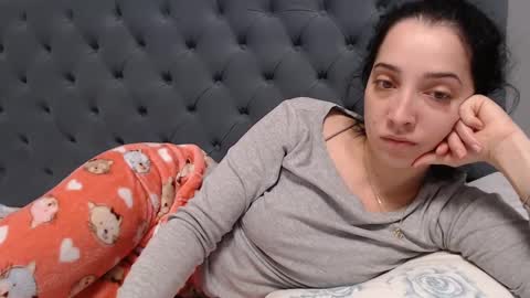 Snapshot of natalie_mia chatting on 02/03/25, 03:09 Miia online show from 02/03/25, 03:09