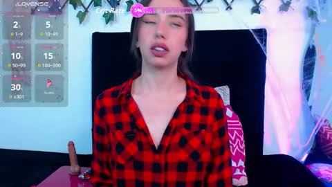 Natalia  online show from 10/30/25, 05:09