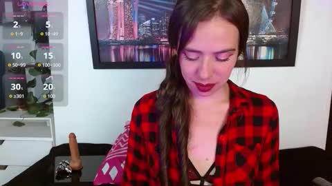 Natalia  online show from 11/22/25, 05:50