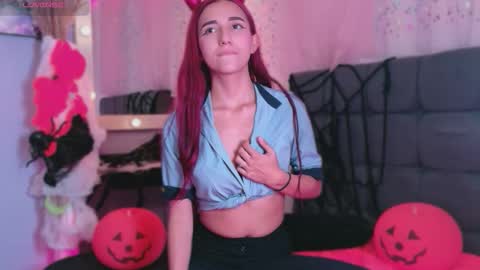 natalliapradas online show from 10/21/25, 08:20