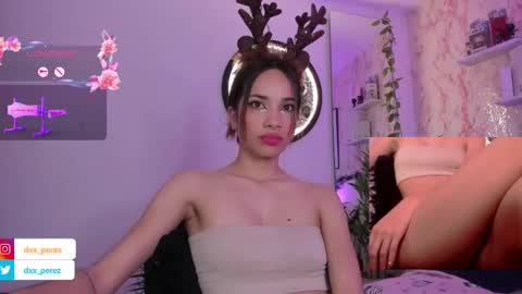Snapshot of nataly_29 chatting on 12/23/24, 05:06 MissNatis online show from 12/23/24, 05:06