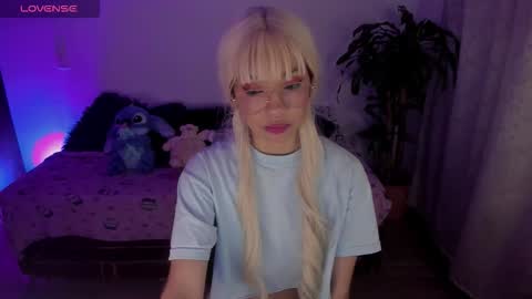 Snapshot of nataly_29 chatting on 11/07/25, 02:11 MissNatis online show from 11/07/25, 02:11