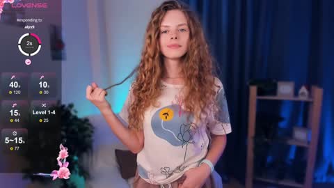 Natalie online show from 12/02/24, 08:09