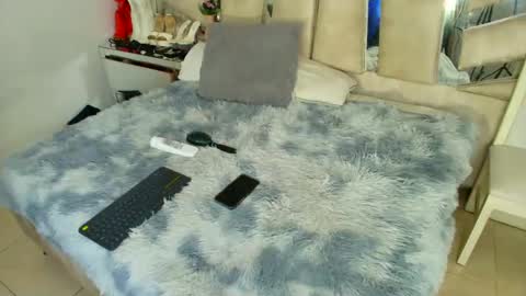 Natalye foster online show from 09/23/25, 07:28