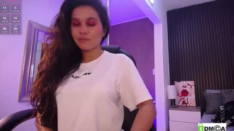 natasha online show from 09/22/25, 12:40