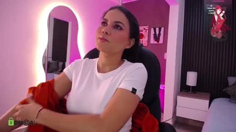 natasha online show from 10/20/25, 02:06