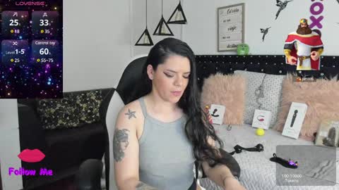 Snapshot of natasha__logan chatting on 12/13/24, 05:27 Natasha online show from 12/13/24, 05:27