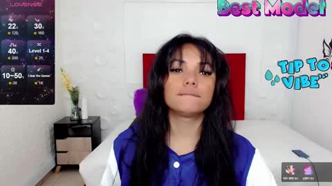 Snapshot of natasha__magics chatting on 12/02/24, 06:32 natasha__magics online show from 12/02/24, 06:32